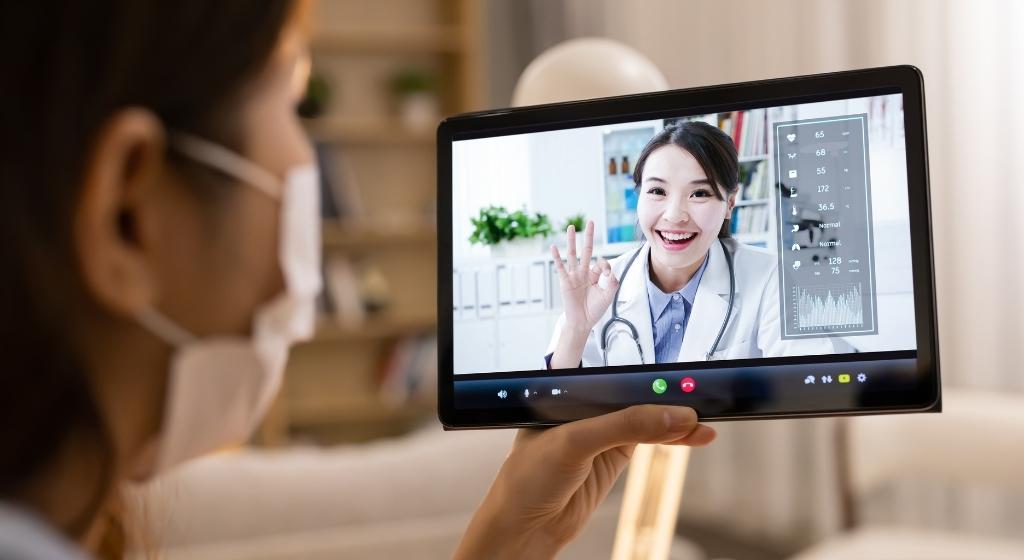 Telehealth solutions with Ant media Server